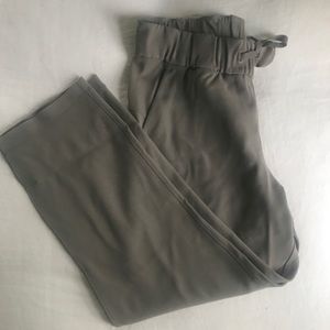 Lululemon On the Fly pants in taupe